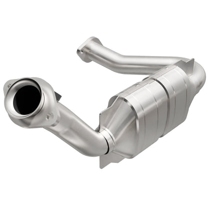 MagnaFlow OEM Grade Federal / EPA Compliant Direct-Fit Catalytic Converter 49677 Photo - Primary