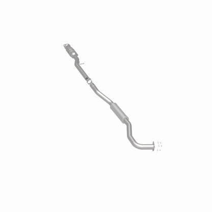 MagnaFlow Mitsubishi Outlander OEM Grade Federal / EPA Compliant Direct-Fit Catalytic Converter 51539 360 Degree Image Set