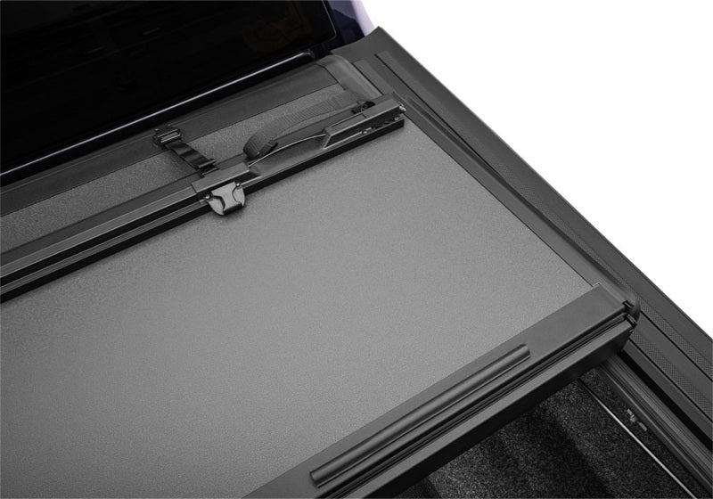 Extang 07-21 Toyota Tundra w/o Rail System 5.5ft. Bed Endure ALX 80460 80460 Photo - Mounted