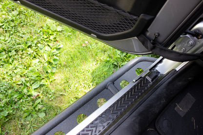 Fishbone Offroad 2018+ Jeep Wrangler JL Step Slider 4 Door FB23083 FB23083 Photo - lifestyle view