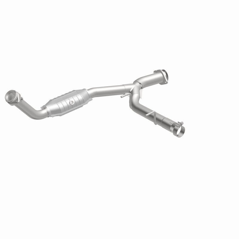MagnaFlow Ford Expedition OEM Grade Federal / EPA Compliant Direct-Fit Catalytic Converter 49411 360 Degree Image Set