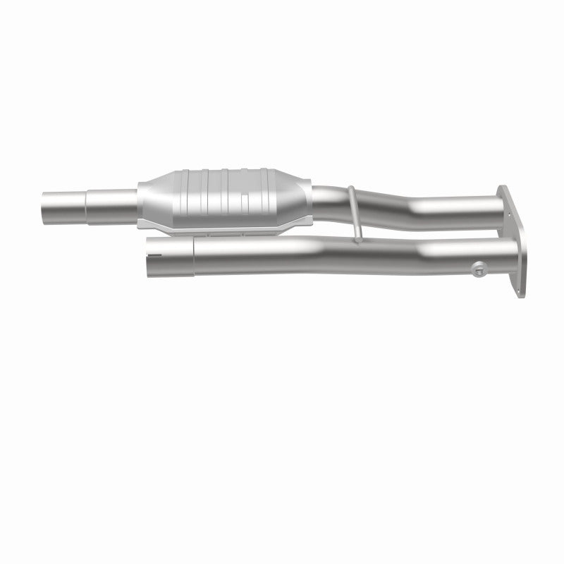 MagnaFlow HM Grade Federal / EPA Compliant Direct-Fit Catalytic Converter 23179 360 Degree Image Set