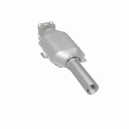 MagnaFlow Jeep California Grade CARB Compliant Direct-Fit Catalytic Converter 3391229 360 Degree Image Set