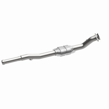 MagnaFlow Volvo 850 Standard Grade Federal / EPA Compliant Direct-Fit Catalytic Converter 23633 360 Degree Image Set