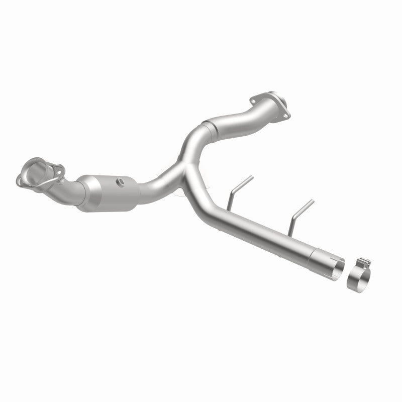 MagnaFlow Ford F-150 OEM Grade Federal / EPA Compliant Direct-Fit Catalytic Converter 21-470 360 Degree Image Set