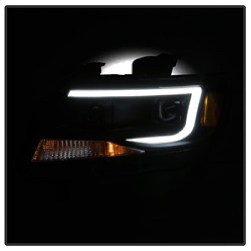 SPYDER xTune Chevy Colorado 15-17 HalogenOnly Projector Headlights - Black Smoked PRO-JH-CCO04-LBDRL-BSM 9039300 9039300 Photo - Unmounted