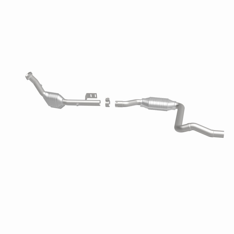 MagnaFlow Mercedes-Benz ML350 OEM Grade Federal / EPA Compliant Direct-Fit Catalytic Converter 52116 360 Degree Image Set