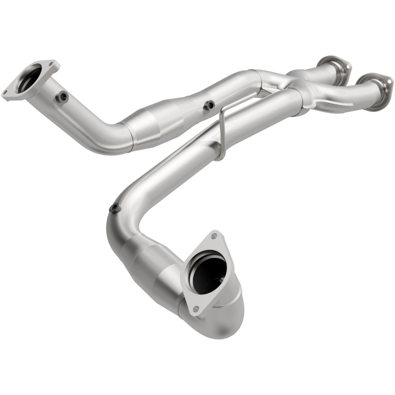 MagnaFlow Jeep Grand Cherokee Standard Grade Federal / EPA Compliant Direct-Fit Catalytic Converter 16423 Photo - Primary