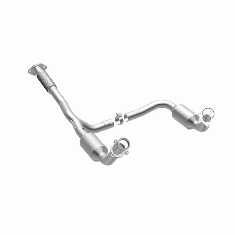 MagnaFlow California Grade CARB Compliant Direct-Fit Catalytic Converter 4451172 360 Degree Image Set