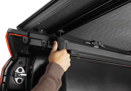Extang 2024 Toyota Tacoma (5ft Bed) Trifecta 2.0 92832 92832 Photo - Close Up