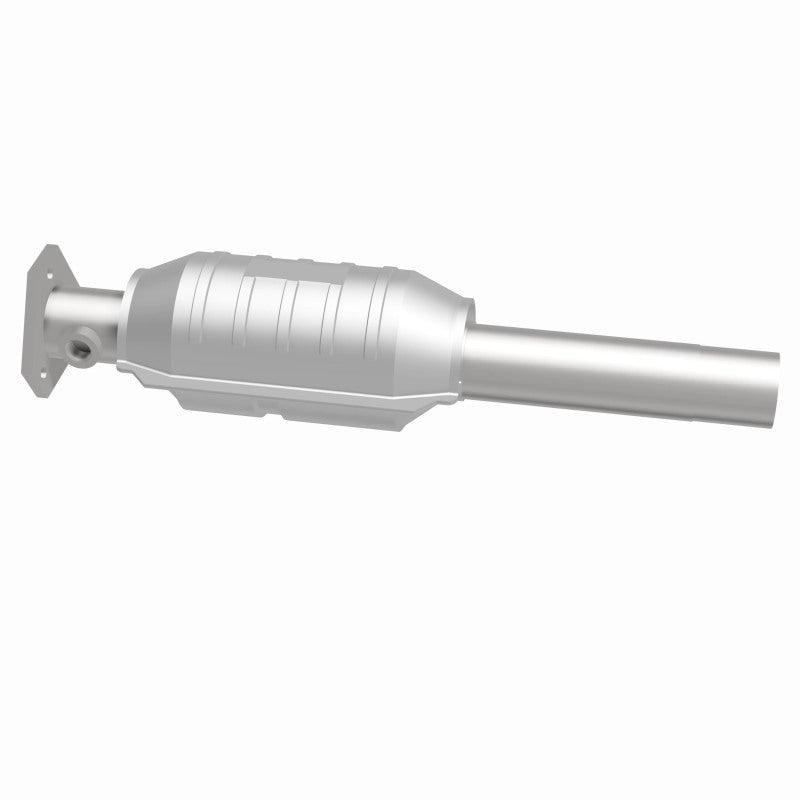 MagnaFlow Volkswagen Standard Grade Federal / EPA Compliant Direct-Fit Catalytic Converter 22917 360 Degree Image Set