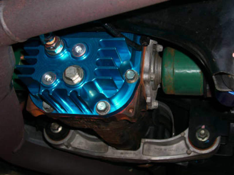 Cusco Increased Capacity Rear Differential Cover (BLUE) - Subaru WRX STI 692 008 AL User 1