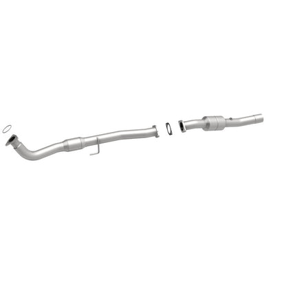 MagnaFlow Chevrolet Silverado 2500 HD OEM Grade Federal / EPA Compliant Direct-Fit Catalytic Converter 51949 360 Degree Image Set