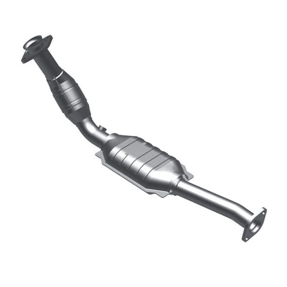 MagnaFlow OEM Grade Federal / EPA Compliant Direct-Fit Catalytic Converter 49057 Photo - Primary