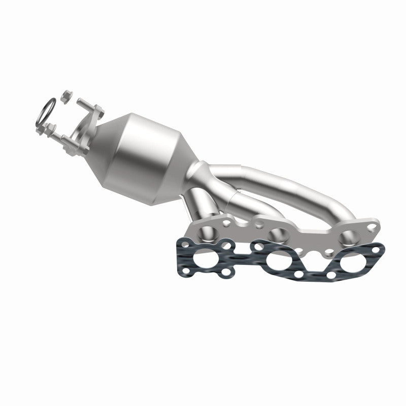 MagnaFlow Nissan OEM Grade Federal / EPA Compliant Manifold Catalytic Converter 49998 360 Degree Image Set