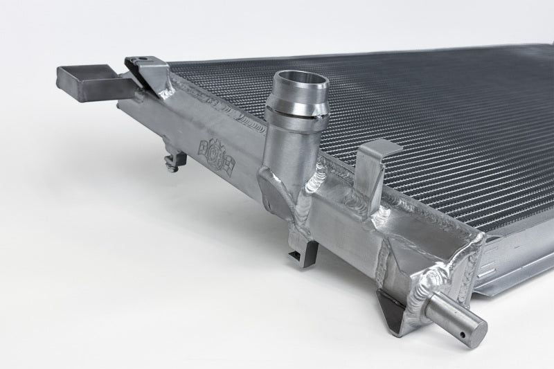 CSF 2021+ Ford Bronco/2024+ Ford Ranger 2.3L & 2.7L EcoBoost Heavy Duty All Metal Radiator 8228 8228 Photo - Close Up