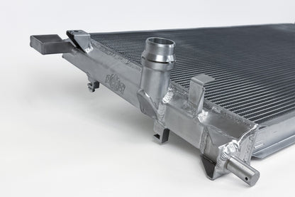 CSF 2021+ Ford Bronco/2024+ Ford Ranger 2.3L & 2.7L EcoBoost Heavy Duty All Metal Radiator 8228 8228 Photo - Close Up