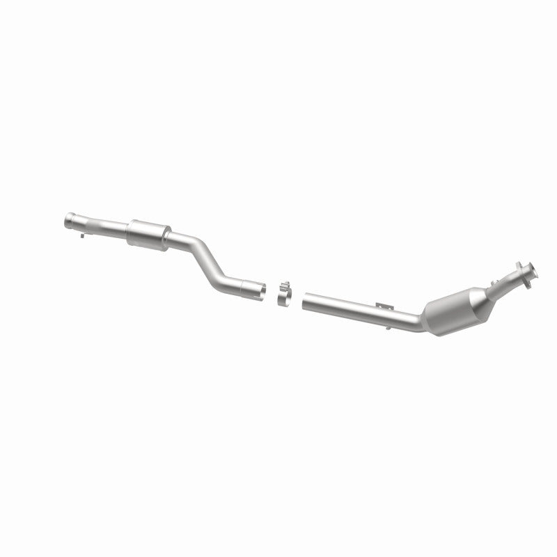 Magnaflow 07-11 Mercedes-Benz S550 5.5L Direct Fit Converter 5561570 5561570 360 Degree Image Set