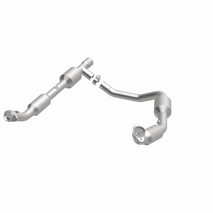 Magnaflow 2006 Ford E-250 5.4L Direct Fit Converter 5582167 5582167 360 Degree Image Set
