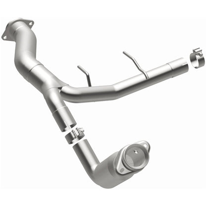 MagnaFlow Ford F-150 OEM Grade Federal / EPA Compliant Direct-Fit Catalytic Converter 21-521 Photo - out of package