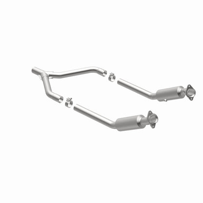 MagnaFlow Ford Mustang California Grade CARB Compliant Direct-Fit Catalytic Converter 5561533 360 Degree Image Set