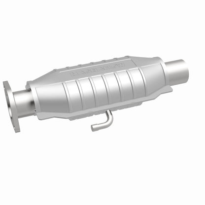 MagnaFlow Nissan D21 Standard Grade Federal / EPA Compliant Direct-Fit Catalytic Converter 23617 360 Degree Image Set
