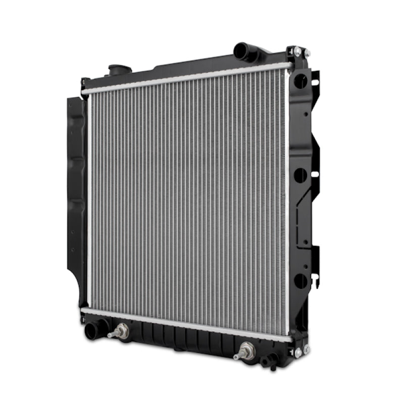 Mishimoto Jeep Wrangler YJ, L4, & L6 OEM Replacement Radiator R1015 Photo - Close Up