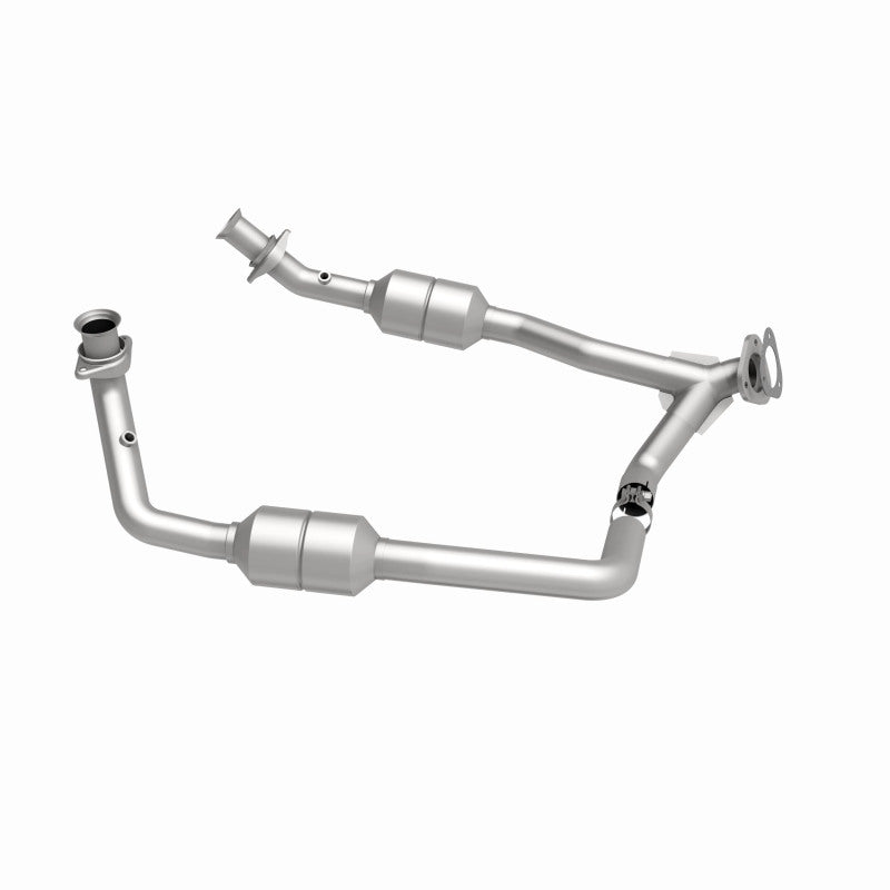 MagnaFlow Ford OEM Grade Federal / EPA Compliant Direct-Fit Catalytic Converter 51378 360 Degree Image Set
