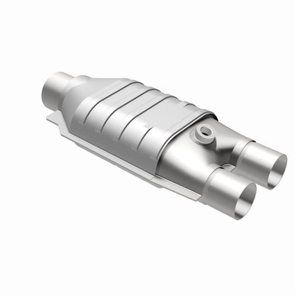 MagnaFlow California Grade CARB Compliant Universal Catalytic Converter 3322037 360 Degree Image Set