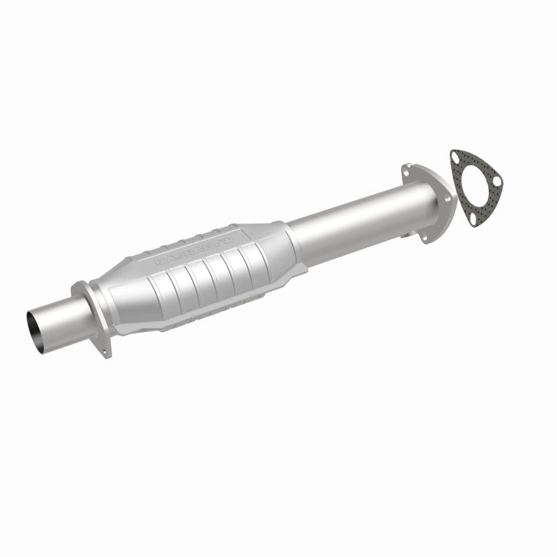 MagnaFlow Standard Grade Federal / EPA Compliant Direct-Fit Catalytic Converter 93483 360 Degree Image Set