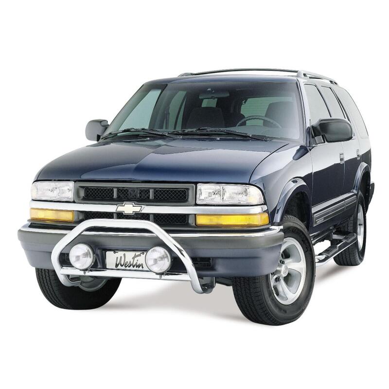 Westin 1998-04 Chevy/GMC S-Series/Blazer Downsize Safari Light Bar Mount Kit - Black 30-1065 30-1065 Photo - Mounted