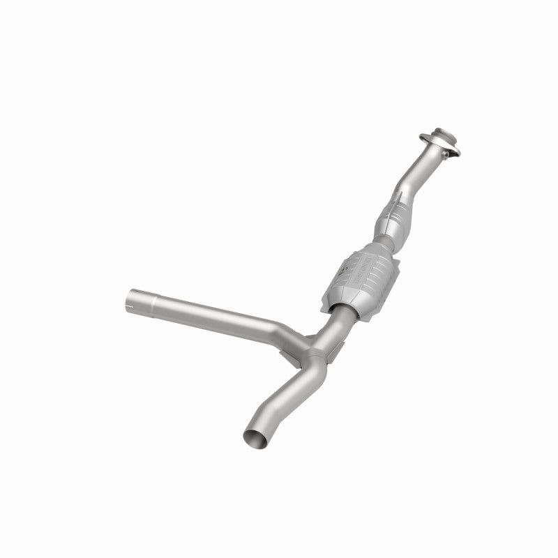 MagnaFlow Ford HM Grade Federal / EPA Compliant Direct-Fit Catalytic Converter 93153 360 Degree Image Set