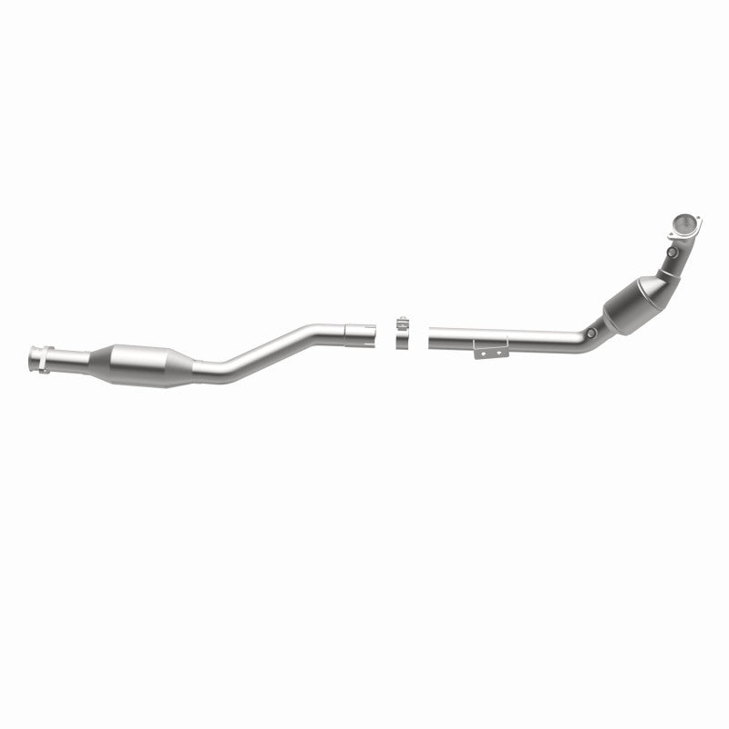 MagnaFlow Mercedes-Benz California Grade CARB Compliant Direct-Fit Catalytic Converter 454037 360 Degree Image Set