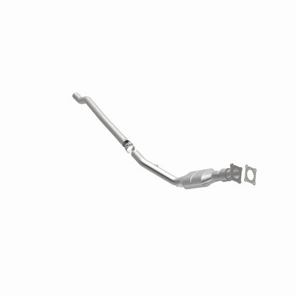 MagnaFlow HM Grade Federal / EPA Compliant Direct-Fit Catalytic Converter 93277 360 Degree Image Set
