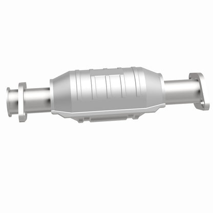MagnaFlow Standard Grade Federal / EPA Compliant Direct-Fit Catalytic Converter 22761 360 Degree Image Set