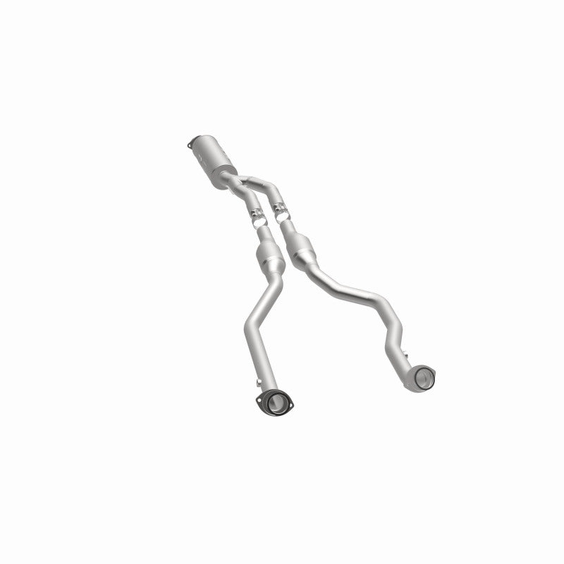 MagnaFlow Lexus IS250 OEM Grade Federal / EPA Compliant Direct-Fit Catalytic Converter 21-071 360 Degree Image Set