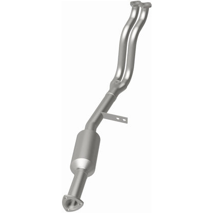 MagnaFlow Alfa Romeo Spider Standard Grade Federal / EPA Compliant Direct-Fit Catalytic Converter 23511 Photo - out of package