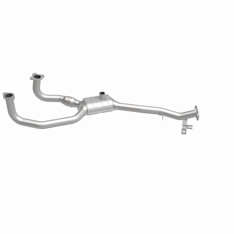 MagnaFlow Subaru Standard Grade Federal / EPA Compliant Direct-Fit Catalytic Converter 23866 360 Degree Image Set