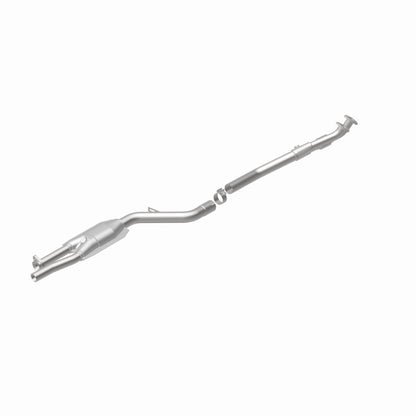 MagnaFlow BMW 525i Standard Grade Federal / EPA Compliant Direct-Fit Catalytic Converter 23807 360 Degree Image Set