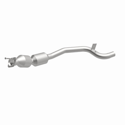 MagnaFlow Land Rover OEM Grade Federal / EPA Compliant Direct-Fit Catalytic Converter 21-608 360 Degree Image Set