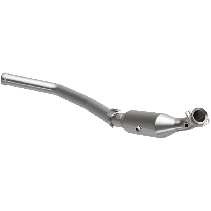 MagnaFlow Mercedes-Benz California Grade CARB Compliant Direct-Fit Catalytic Converter 5551172 Photo - Primary