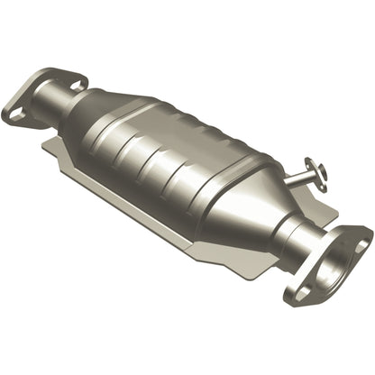 MagnaFlow Toyota Pickup Standard Grade Federal / EPA Compliant Direct-Fit Catalytic Converter 23895 Photo - Primary