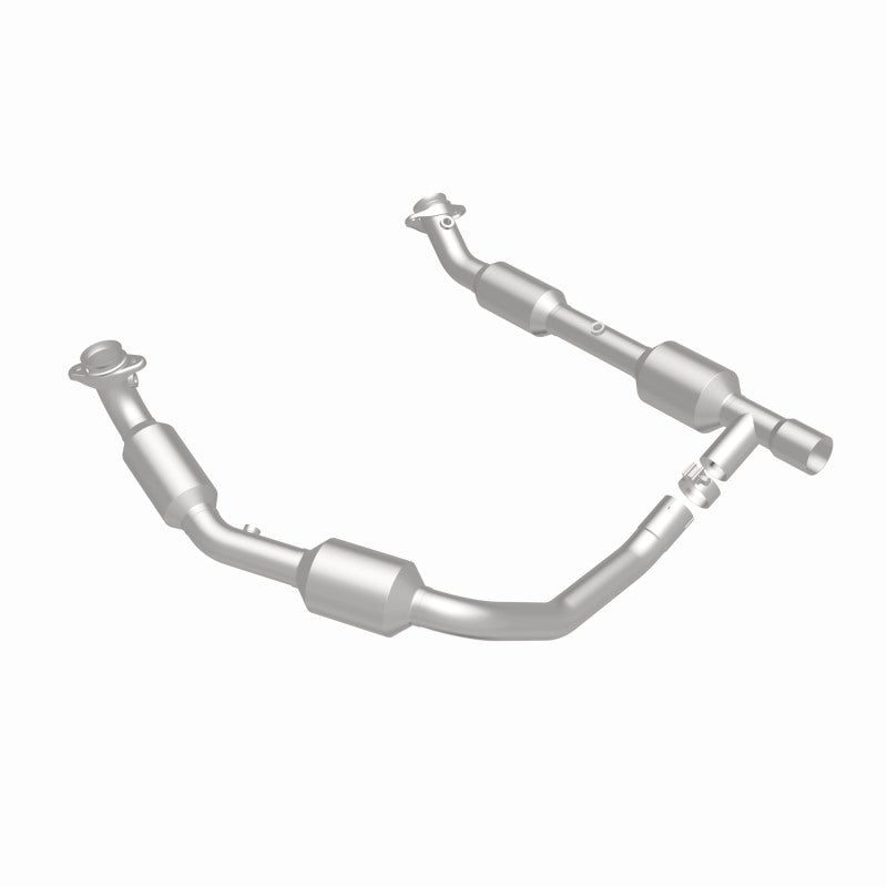 MagnaFlow Ford California Grade CARB Compliant Direct-Fit Catalytic Converter 5582439 360 Degree Image Set