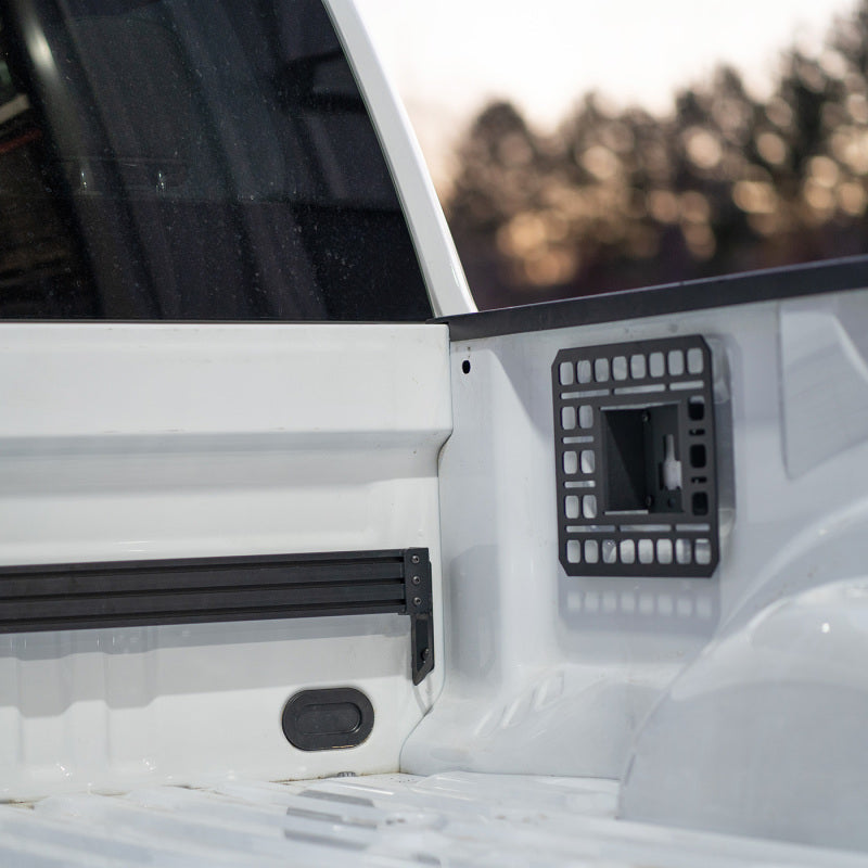 BuiltRight Industries 2017+ Ford F-250/350/450 Bulkhead Utility Rail Kit 107023 107023 Photo - Close Up