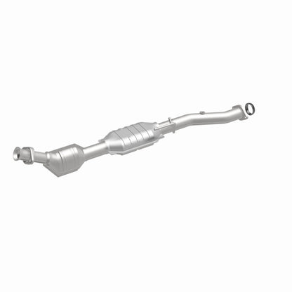 MagnaFlow Ford Ranger HM Grade Federal / EPA Compliant Direct-Fit Catalytic Converter 23329 360 Degree Image Set