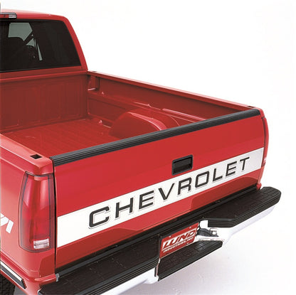 LUND Universal (Pickup) Tailgate Protector - Black 30000 30000 Photo - Mounted
