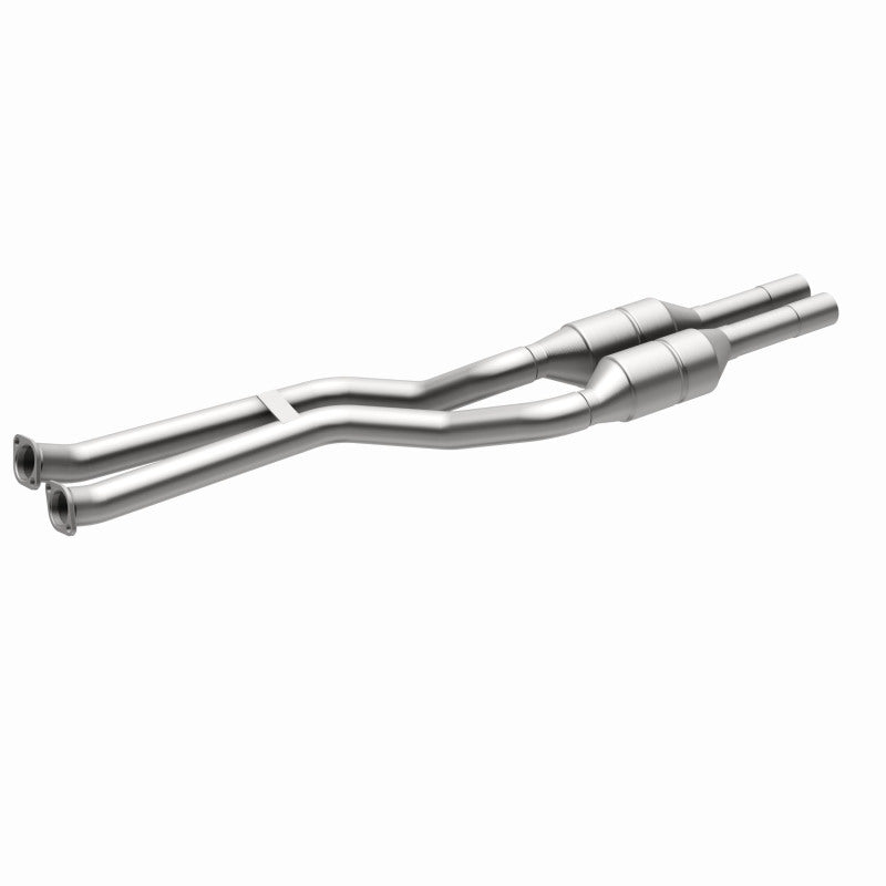 MagnaFlow BMW OEM Grade Federal / EPA Compliant Direct-Fit Catalytic Converter 49760 360 Degree Image Set