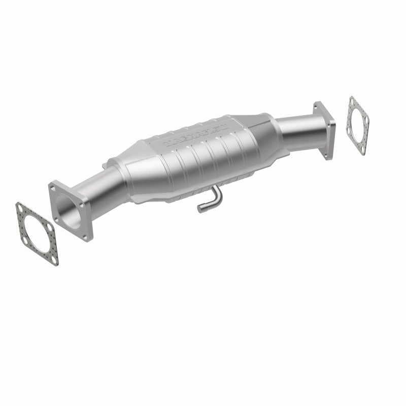 MagnaFlow Chevrolet Standard Grade Federal / EPA Compliant Direct-Fit Catalytic Converter 93426 360 Degree Image Set