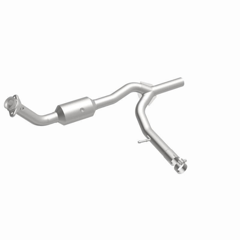 MagnaFlow Ford F-150 OEM Grade Federal / EPA Compliant Direct-Fit Catalytic Converter 21-834 360 Degree Image Set