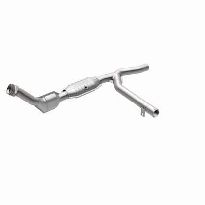 MagnaFlow Ford California Grade CARB Compliant Direct-Fit Catalytic Converter 447122 360 Degree Image Set